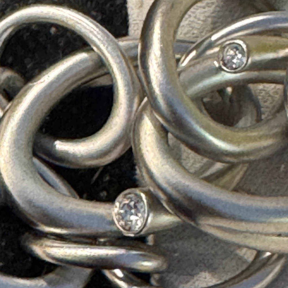 Kendra Scott Silver Bracelet - Picture 2 of 12